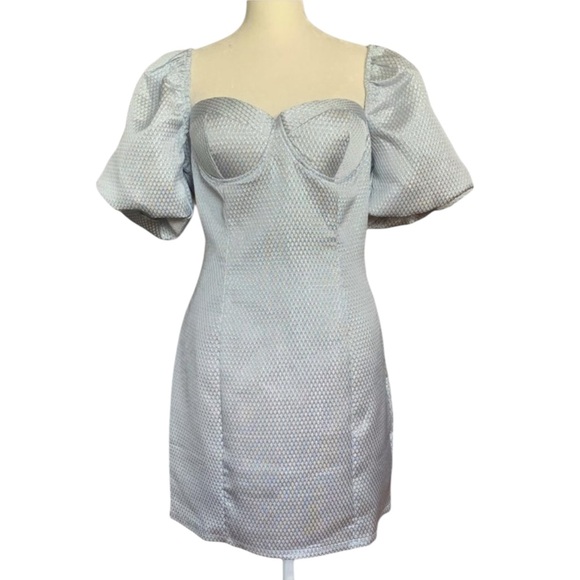 Haute Monde Blue Dress size large puffy sleeves, shelf bra lined & hidden zipper - Picture 1 of 7